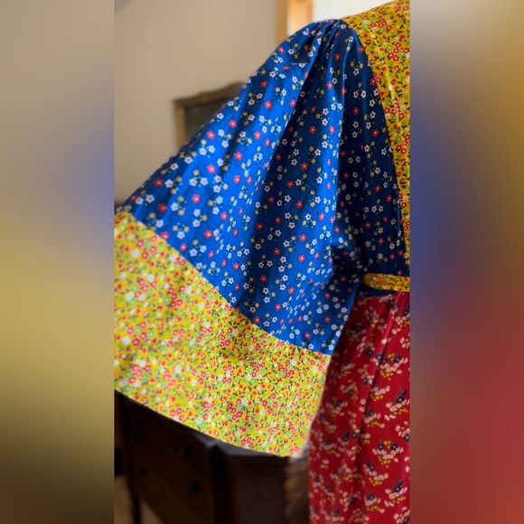 1970’s Vintage Calico Kimono Sleeve Dress by Young Innocent - Picture 7 of 15